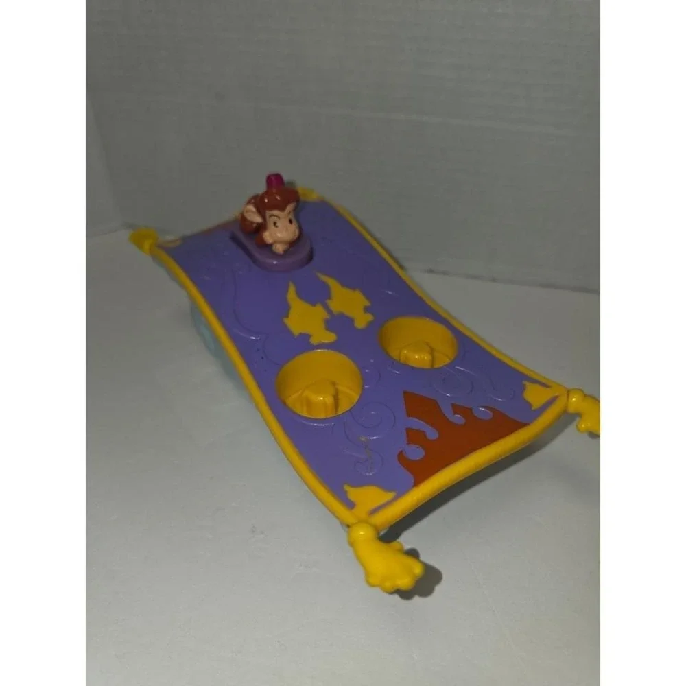 Fisher-Price Little People Disney Princess Aladdin's‎ Magic Carpet Ride toy